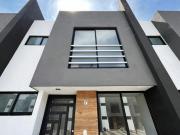 Casas en preventa en San Isidro Castillotla 4 recámaras...