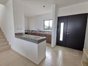 Casas en residencial puerta de piedra de 3 rec?maras