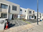 CASAS EN RESIDENCIAL SANTA FE