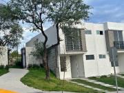 Casas en Venta Céntricas en León Zona Zona los Naranjos!