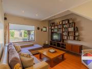 CASAS EN VENTA CITY BELL, PARQUE Y PILETA