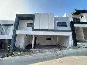 Casas en VENTA en CASTAÑOS DEL VERGEL en Monterrey NL