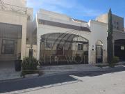 Casas en Venta en Cumbres Santa Clara