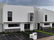 CASAS EN VENTA EN FRACCIONAMIENTO PRIVADO ZONA DEL...