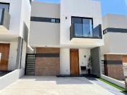 Casas en venta en Mar Abierto Residencial en Santa Teresita