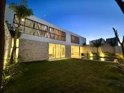 CASAS EN VENTA EN MERIDA. PRIVADA CON AMENIDADES