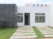 Casas en venta en Pachuca, en fraccionamiento privado...