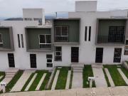 Casas en VENTA en San Pedro en salida a Pátzcuaro, Morelia