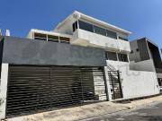 Casas en Venta en Sierra Alta 8