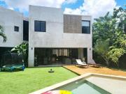 CASAS EN VENTA, MERIDA, YUCATAN COUNTRY CLUB