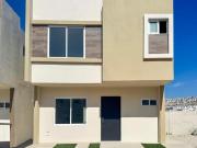 Casas en venta Tijuana Santa Fe TOSSÁ Privada con Portón...