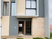 Casas en venta y preventa en Parques del Bosque