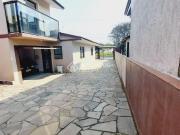 Casas individuais à venda próximo a Lagoa do Rizzo em...