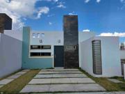 Casas nuevas de un piso en venta al sur de la ciudad de...