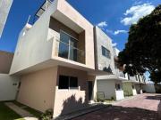 Casas nuevas en privada, ubicadas en Civac