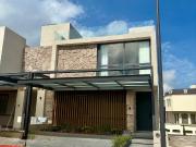 CASAS NUEVAS EN VENTA EN RESIDENCIAL ALTALIA ALTOZANO...