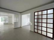 Casa/sobrado à venda em Mirandópolis