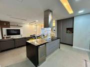 Casa Sobrado à Venda no Condomínio Panorama Residence...