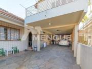 Casa/sobrado com 3 dormitórios e 4 vagas no bairro Vila...