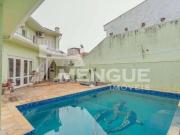 Casa/Sobrado com 4 dormitórios e 2 vagas à venda no...