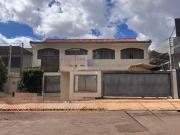 Casa/Sobrado Comercial à venda no bairro Jardim dos...