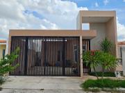Casa/Venta de 1 Planta en Fraccionamiento Sian Kaan III,...