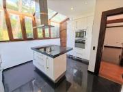 Cascais Quinta da Marinha Vila T4+1. Piscina e jardim...