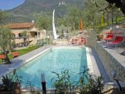 Cascina in vendita a Camaiore