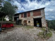 Cascina in vendita a Lucca