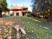 Case e ville in affitto di 200 m² in Via Roaschia