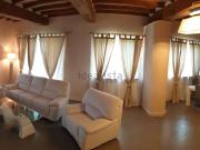 Case e ville in affitto di 230 m²