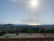 Case e ville in affitto di 250 m² in Via Montenuovo...