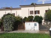 Case e ville in affitto di 290 m² in Via Russia, 38