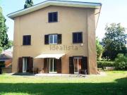 Case e ville in affitto di 300 m² in Via del Buon Ricovero