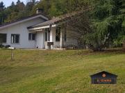 Case e ville in affitto di 300 m² in Via Spianzana