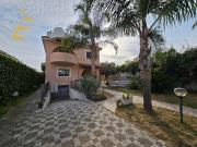 Case e ville in affitto di 300 m² in Via Torre Magna, 32