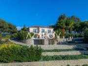 Case e ville in affitto di 348 m²