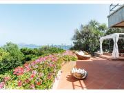 Case e ville in affitto di 380 m²