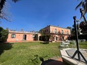 Case e ville in affitto di 465 m² in Via Etnea, 31 Case e ville in affitto di 465 m² in Via Etnea, 31