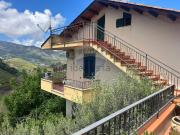 Case e ville in vendita di 1000 m²