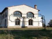 Case e ville in vendita di 1000 m²