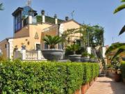 Case e ville in vendita di 1000 m² in Via Alliotta, 17