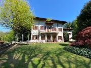 Case e ville in vendita di 1000 m² in Strada Crosa, 6