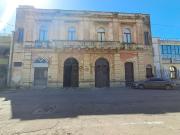 Case e ville in vendita di 1000 m² in Via IV Novembre