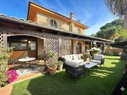 Case e ville in vendita di 1000 m² in Via Mandarino