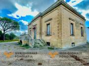 Case e ville in vendita di 1000 m² in Via Merine, 139