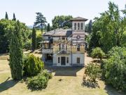 Case e ville in vendita di 1000 m² in Via Selciata