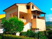 Case e ville in vendita di 100 m²