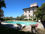 Case e ville in vendita di 1016 m² in Via Maiorca