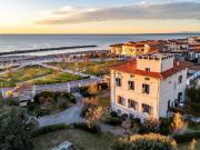 Case e ville in vendita di 1016 m² in Via Maiorca